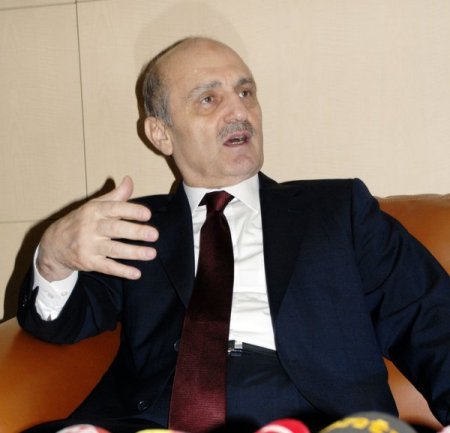 Bakan Bayraktar: Van’ın Köylerinde Yöresel Özellikli Konut Yapımı Desteklenecek