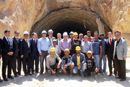 Bakan Binali Yıldırım, Cudi Dağı’na çıkan ilk bakan oldu