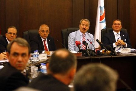 Bakan Çağlayan, Makine İhracatçılarıyla Buluştu