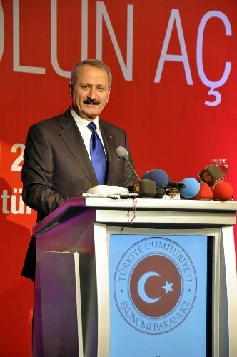 Bakan Çağlayan: Bas gaza Türkiye bas gaza, kim tutar seni bas gaza