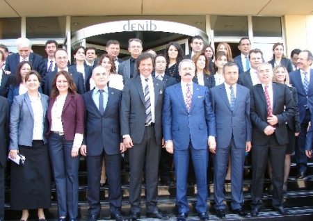 Bakan Çağlayan: Doğu ve Güneydoğu yatırım patlaması yaşıyor (1)