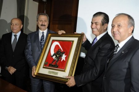 Bakan Çağlayan: Faizlerin mutlaka inmesi gerekiyor