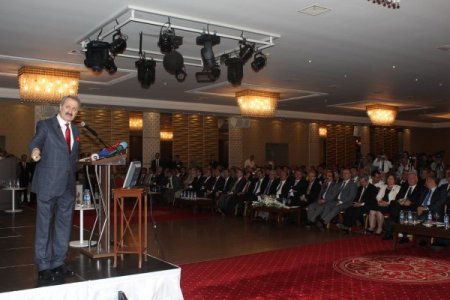 Bakan Çağlayan: Türkiye Küresel Krizden Burnu Kanamadan Çıkmıştır