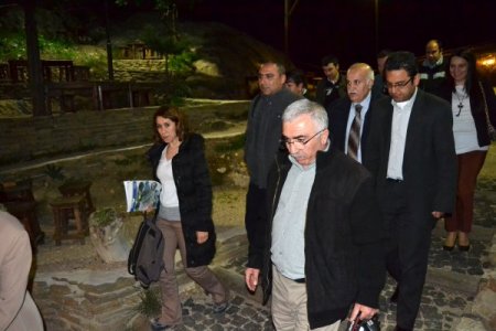 Bakan Çelik, 20 kişilik ekibini gönderdi