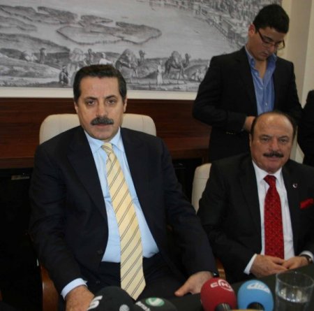 Bakan Çelik: Asgari ücretin bin 400 lira olmasından hükümet memnuniyet duyar