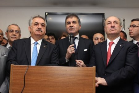 Bakan Çelik: Birilerinin arasındaki konuşmalar hükümetin pazarlık belgesi olamaz