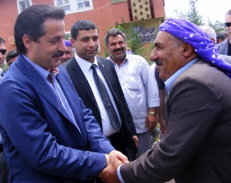 Bakan Çelik: Çetelerin Temizlenmesi İçin Bir Dönem Daha İktidarı İstiyoruz