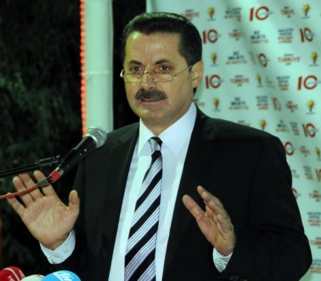 Bakan Çelik: Demokrasi, Ak Parti Döneminde Kurumsallaştı