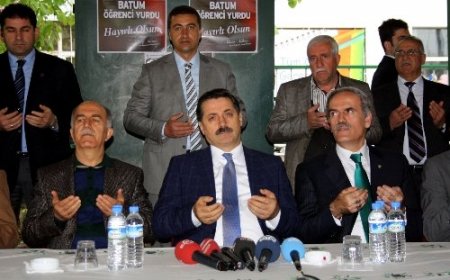 Bakan Çelik: Emeklilikte yaşı bekleyenleri dinledik, sorunun daha başındayız