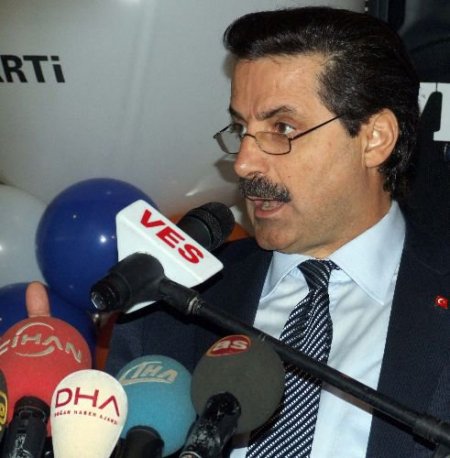 Bakan Çelik: Pkk'lıların Teslim Olmasını İstismar Edenler, Milletin Sillesinden Kurtulamaz