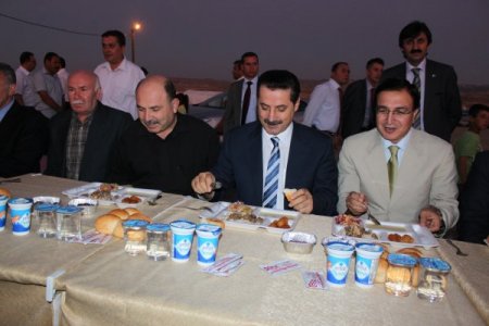 Bakan Çelik: Türk Sporu Adına Üzülüyoruz