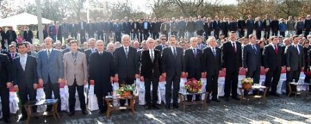 Bakan Çelik: Yargı Bağımsızlığı İçin Herkesin Sorumlu Olması Gerekiyor