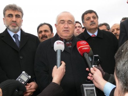 Bakan Çiçek: Ailelerin Mağduriyetleriyle İlgili Ne Gerekiyorsa Yapılacak