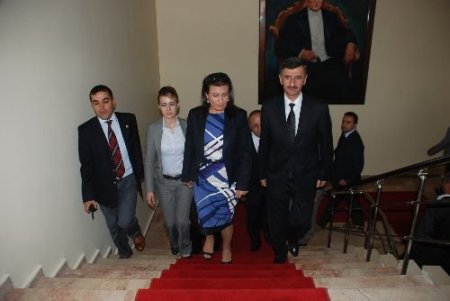 Bakan Çubukçu: 12 Eylül'de Mutlaka Sandığa Gidin