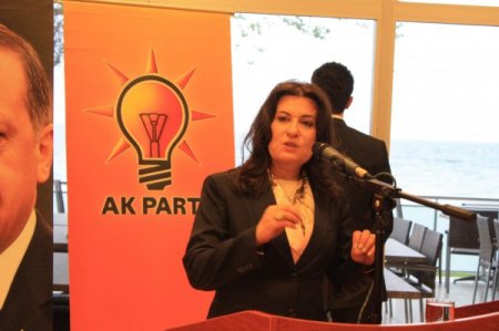 Bakan Çubukçu: Kadını Eğitirseniz Toplumu Eğitmiş Olursunuz