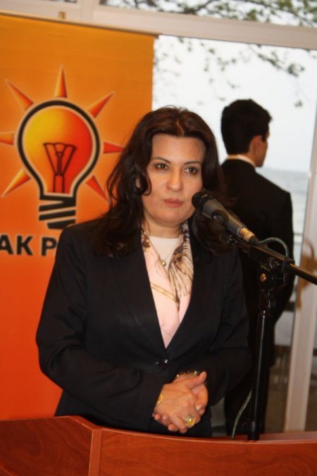 Bakan Çubukçu: Kadını Eğitirseniz Toplumu Eğitmiş Olursunuz