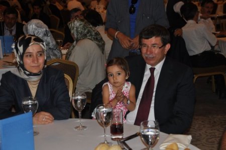 Bakan Davutoğlu: Seçimlerde Konya'da Aldığımız Oy İçin Teşekkür Borçluyuz