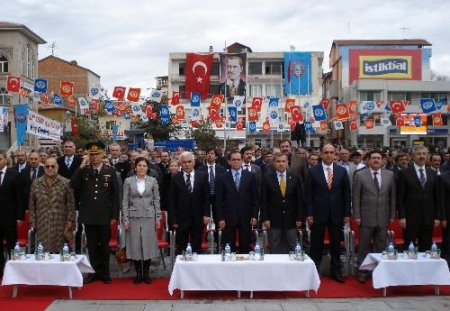 Bakan Demir: 8 Yılda Cumhuriyet Hükümetlerinin Yaptığı İşlere Eş Değer İş Yaptık