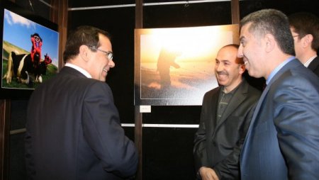 Bakan Demir: 'Karadeniz'den Yansımalar' Sergisi Beni Gençliğime Götürdü