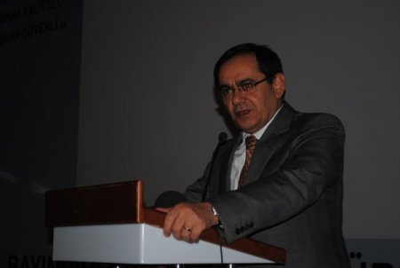 Bakan Demir: Mühendisler Ruhsat Verirken Marmara Depremi'ni Akıllarından Çıkarmasın