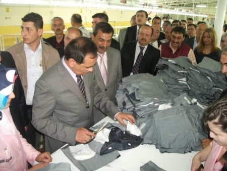 Bakan Demir: Türkiye’de 8,5 Yılda On Binlerce Proje Hayata Geçirildi