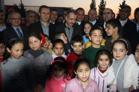 Bakan Dinçer, Trablus'ta Mevlevihane Ziyaret Etti