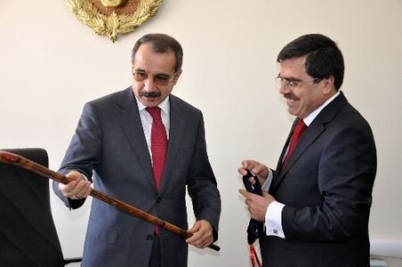 Bakan Dinçer: 700 Bin Aileye 378 Bin Lira Maaş Bağlama Çalışmamız Yok