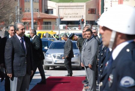 Bakan Eker: Hayvancılık Yatırımı Yapanlara Yüzde Sıfır Faizle Kredi Veriyoruz