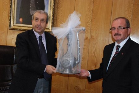 Bakan Eker: Kurban fiyatlarında yüksek bir artış beklemiyoruz