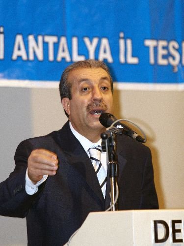 Bakan Eker: Türkiye'de Terörün Artmasını İsteyenler Var