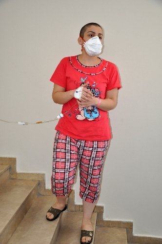 Bakan 'eksik ilaç yok' dedi, CHP'li vekil Yunanistan'dan ilaç getirtti