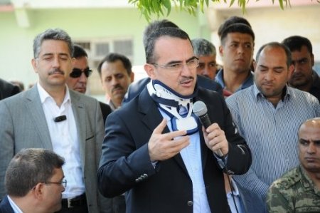 Bakan Ergin, Tanışma'da hayatını kaybedenlerin ailelerine taziyelerini iletti