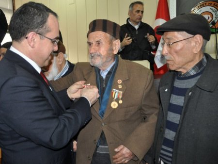 Bakan Ergin: Şehitlerimizin ödemiş oldukları bedelin karşılığı olmaz