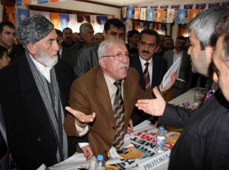 Bakan Ergün Diyarbakır’da Konuştu: Demokrasilerde Farklı Düşünceye Saygı Vardır