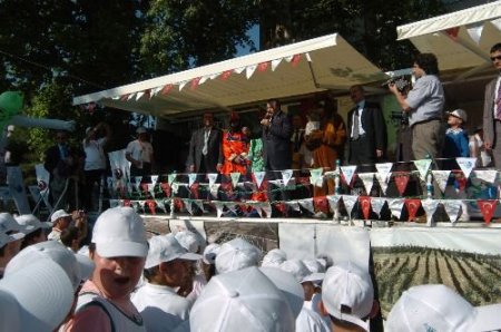 Bakan Eroğlu, Çocuklardan 'çevreyi Koruma' Sözü Aldı