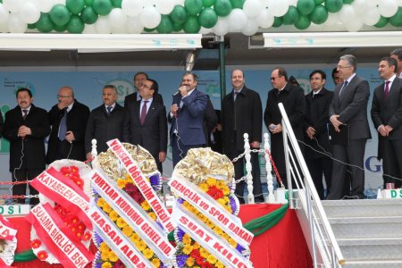 Bakan Eroğlu, memleketi Şuhut'ta yurt ve gölet temellerini attı