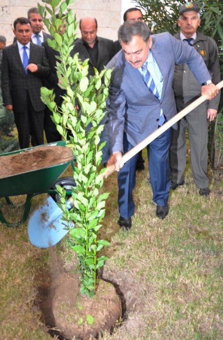 Bakan Eroğlu, Osmaniye’ye 26 yatırım müjdesi verdi