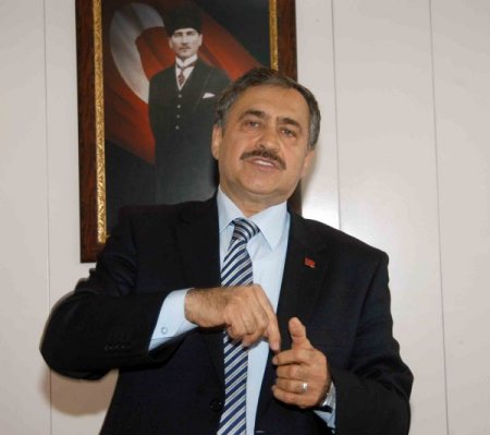 Bakan Eroğlu: Chp'nin Silgisi Kaleminden Önce Bitiyor