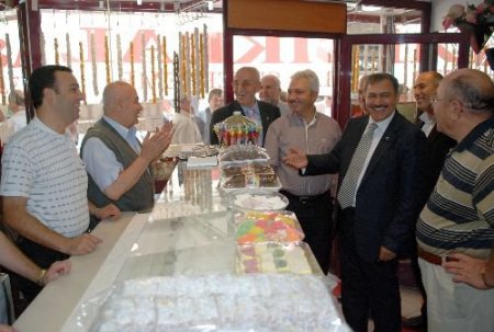 Bakan Eroğlu: Halkı Cahil Sananlar 12 Eylül'de Aldanacak