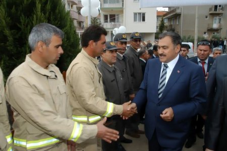 Bakan Eroğlu: Muğla Büyükşehir’i almak için hizmetkârınızım