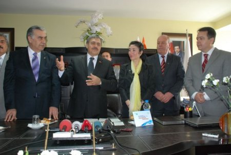 Bakan Eroğlu: Nükleer Bulutların Türkiye'yi Etkilemesi Söz Konusu Değil