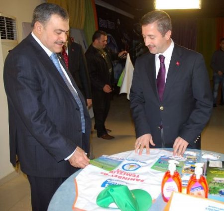 Bakan Eroğlu: Şahinbey'deki Temizlik Kampanyasını Övdü
