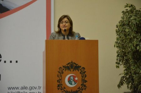 Bakan Fatma Şahin, Darülaceze Sakinleri İle Geleneksel İftar Yemeğinde Buluştu