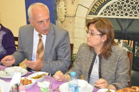 Bakan Fatma Şahin, Darülaceze Sakinleri İle Geleneksel İftar Yemeğinde Buluştu