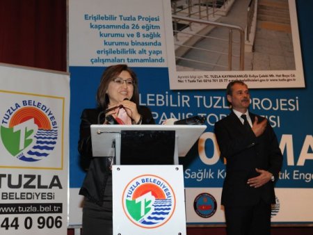 Bakan Fatma Şahin: Evliliğin ilk yılları tehlikeli ve zordur