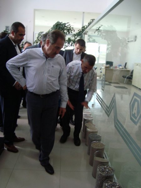 Bakan Günay, Aydınlar Kum Çakıl Ocağı'nı Ziyaret Etti