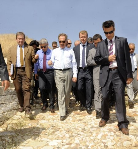 Bakan Günay, Çanakkale'de Mehmet Akif Ersoy heykelini açtı