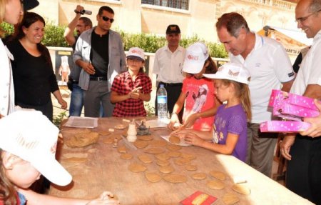 Bakan Günay, Mardin Müzesi'nde İncelemelerde Bulundu
