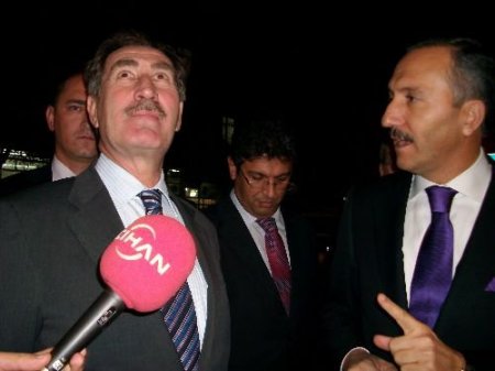 Bakan Günay: Akm, Yargıya Giden Birkaç Arkadaşımızın İnadı Yüzünden Bekliyor