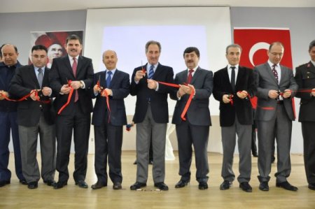 Bakan Günay: Başbakanımız kiminle çalışmak isterse kendi takdirleridir